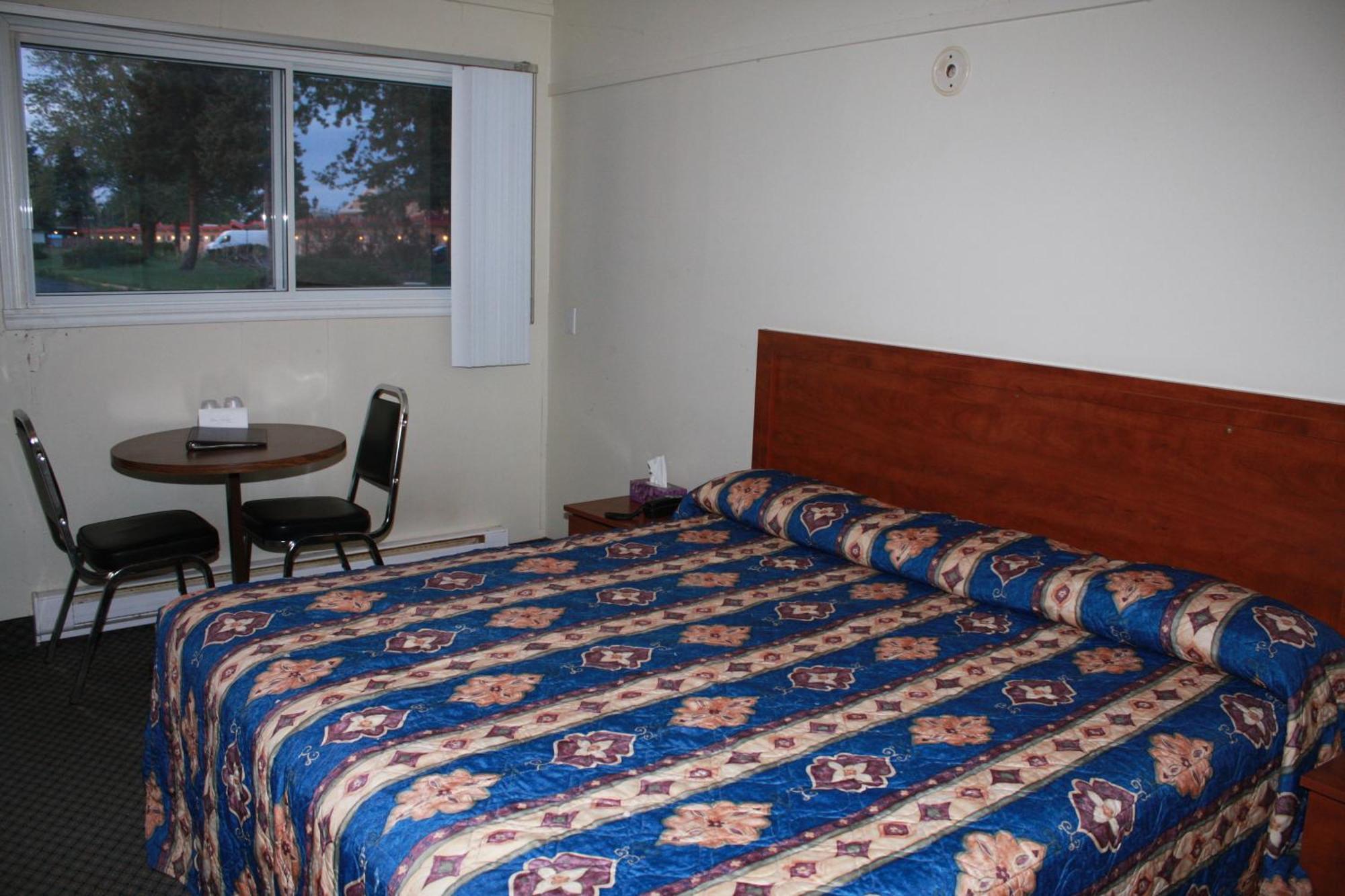 Grand Motel Saint-Hubert Longueuil Rom bilde